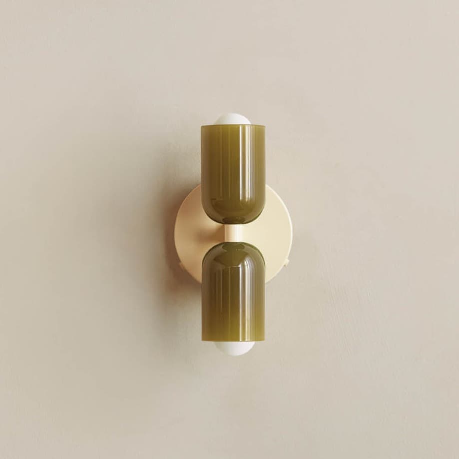 retro-style wall light in pistachio