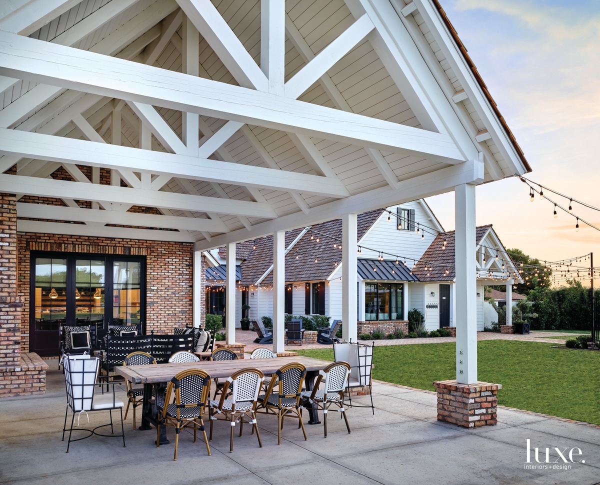 transitional outdoor covered dining area exterior