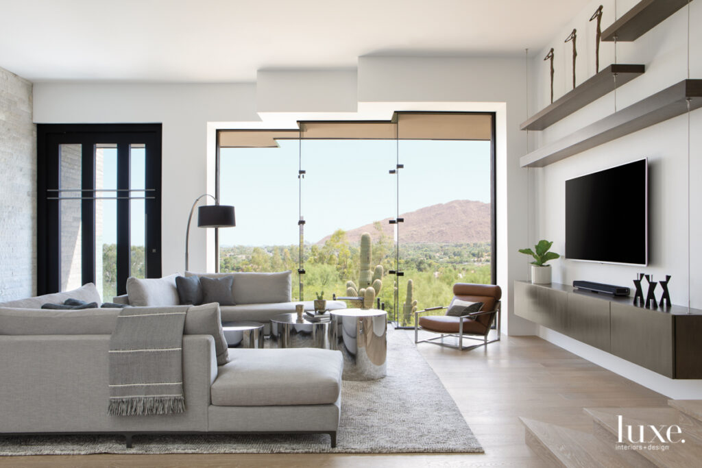 A Team Delivers A Stunning Redo Of An Arizona Abode