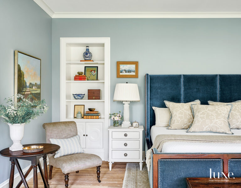 Refined Blue Bedrooms That Beckon A Sense Of Serenity