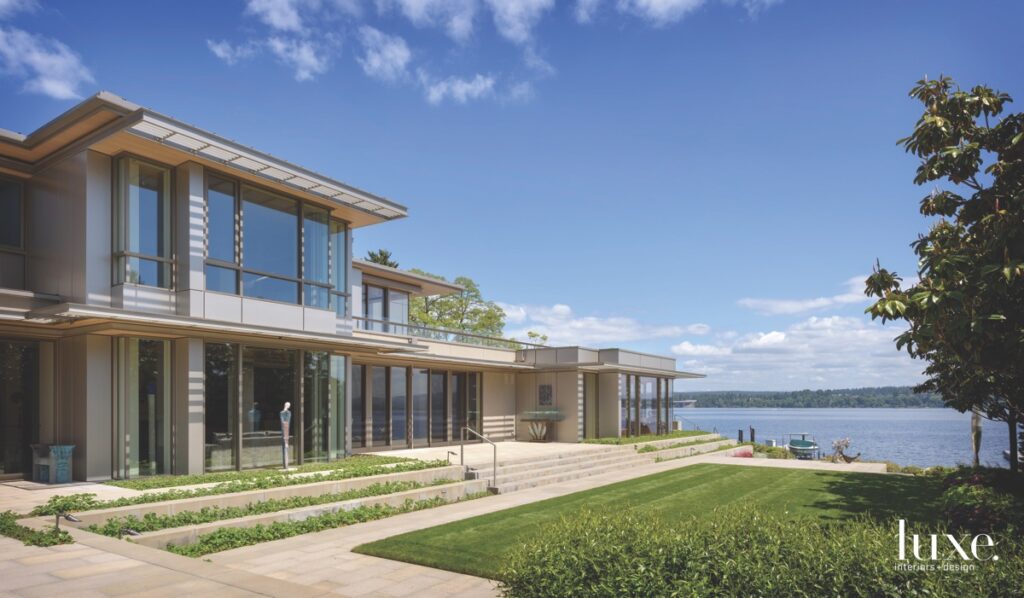 Art Serves As Guiding Force For This Lakeside Home