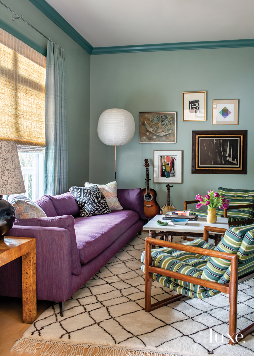Colorful Rooms Invigorate A Casual Sullivan’s Island Home - Luxe ...