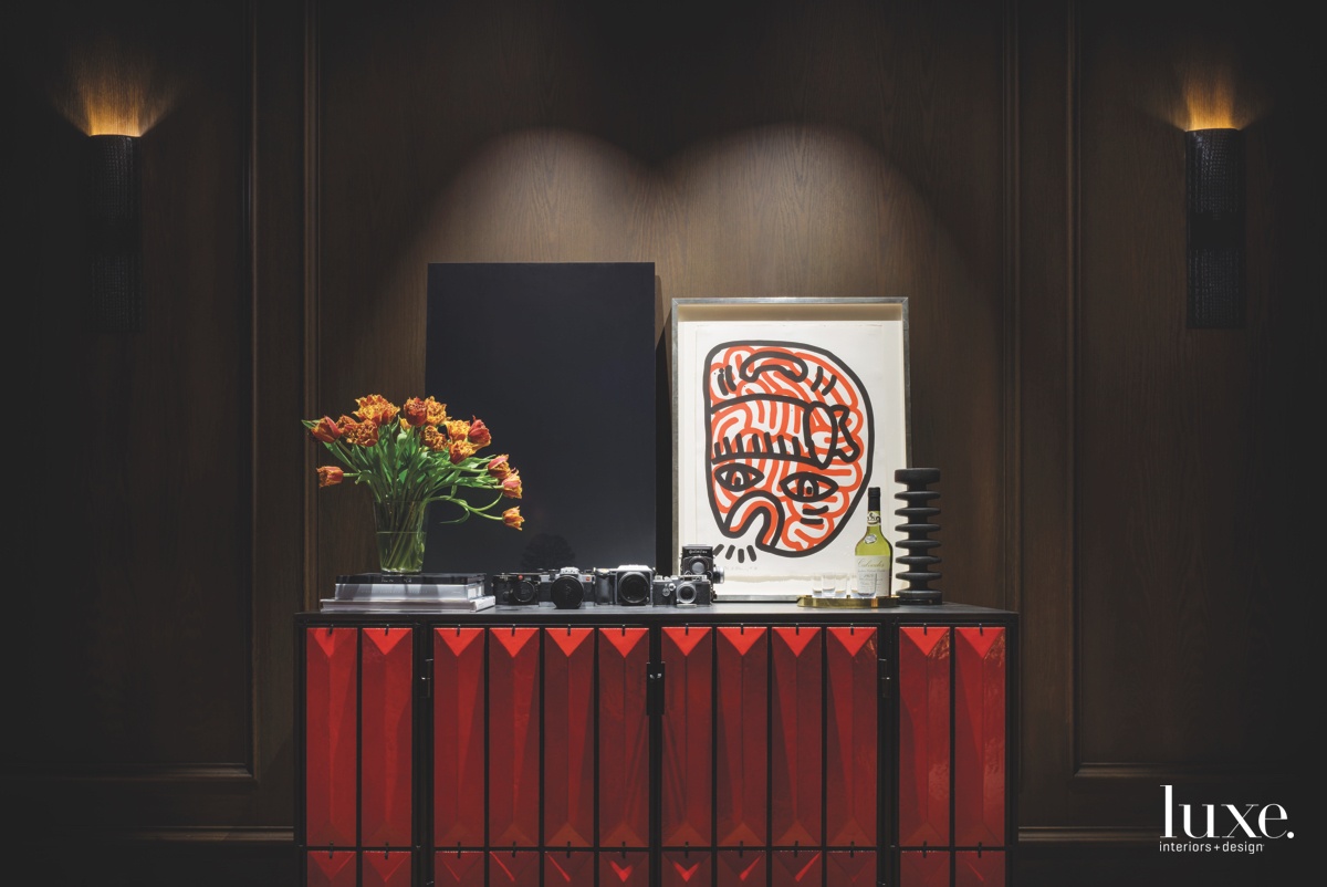 modern cigar salon oak-paneled red