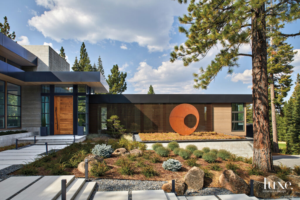A Tahoe-Area Vacation Home Is Designed For Gathering