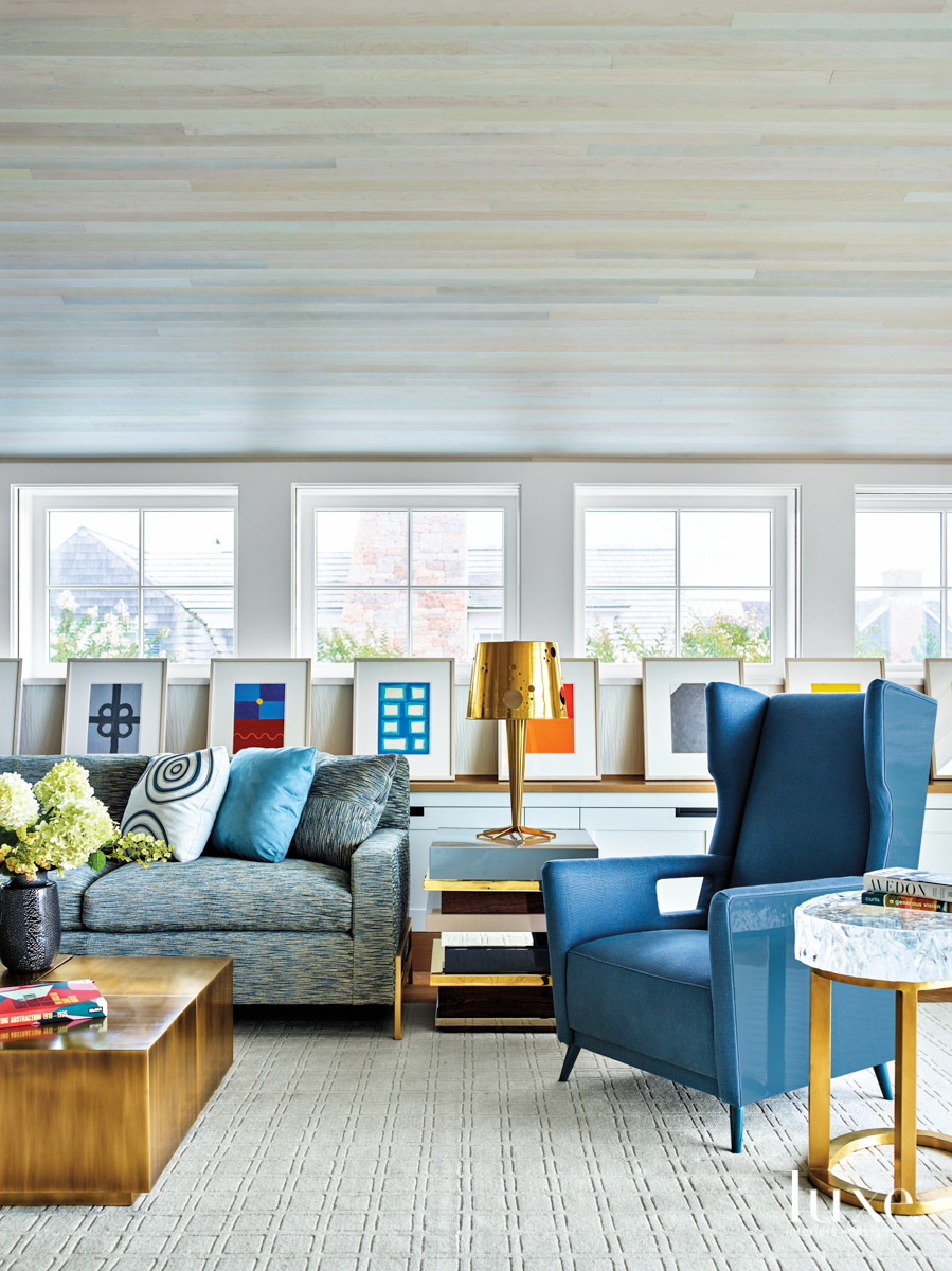 coastal living room blue hues