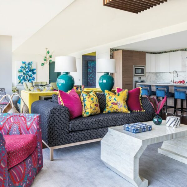 It’s All About Color In This Perfectly Orchestrated Houston High-Rise