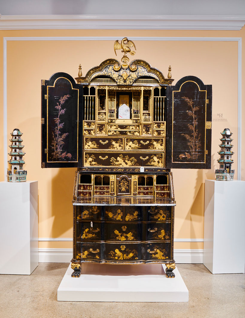 Chinese export black-and-gold lacquer bureau