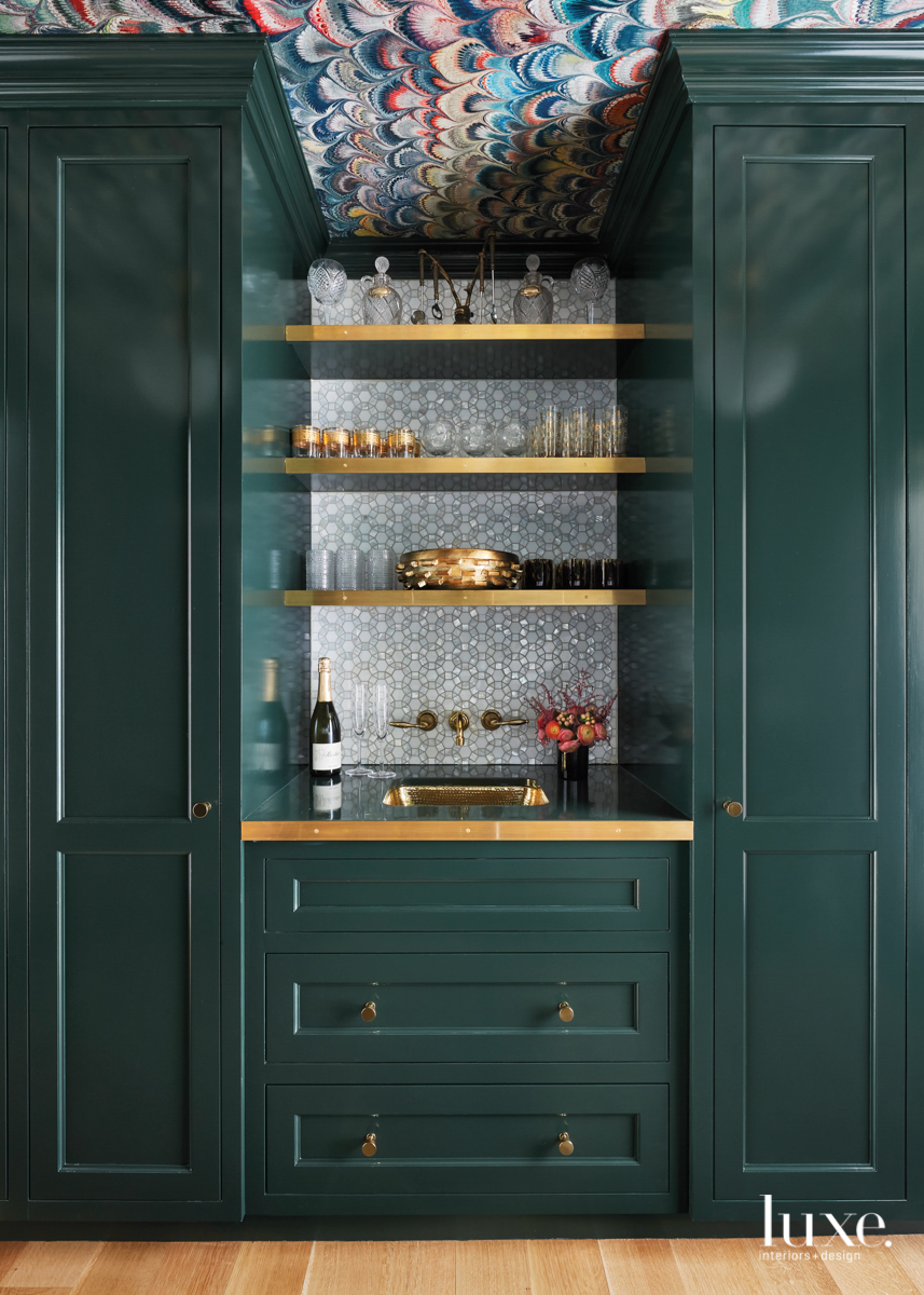 The butler's pantry is a glossy evergreen.