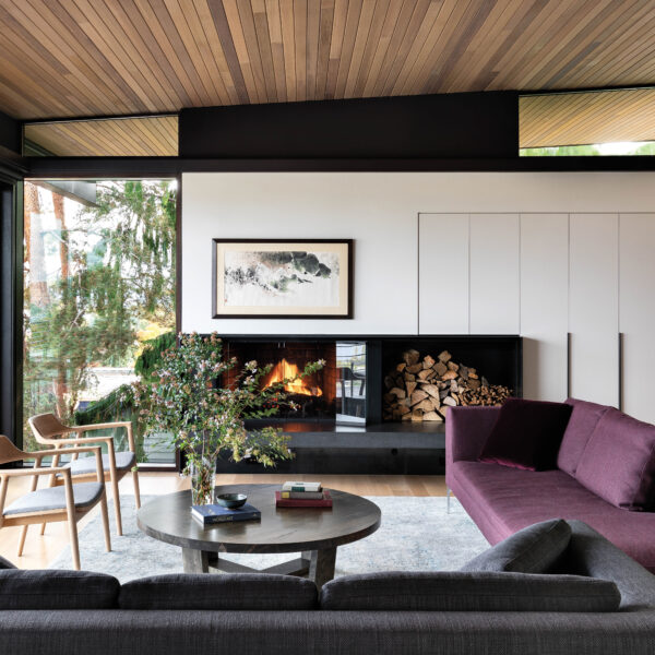 Functionality And Picturesque Surroundings Set The Stage For A Pacific Northwest Home