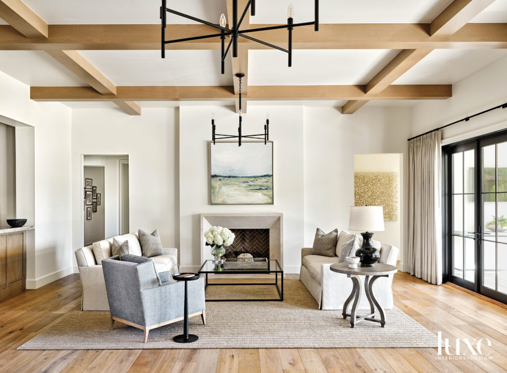 Arizona Cottage Full Of Light Welcomes Travelers Home