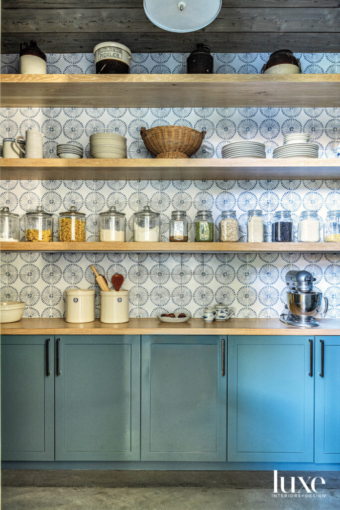 17 Beautiful Pantries That Offer More Than Stylish Storage Solutions ...