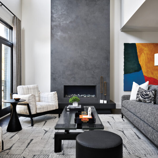 In This Chicago Home, Romance Means Clean Lines And Tailored Style