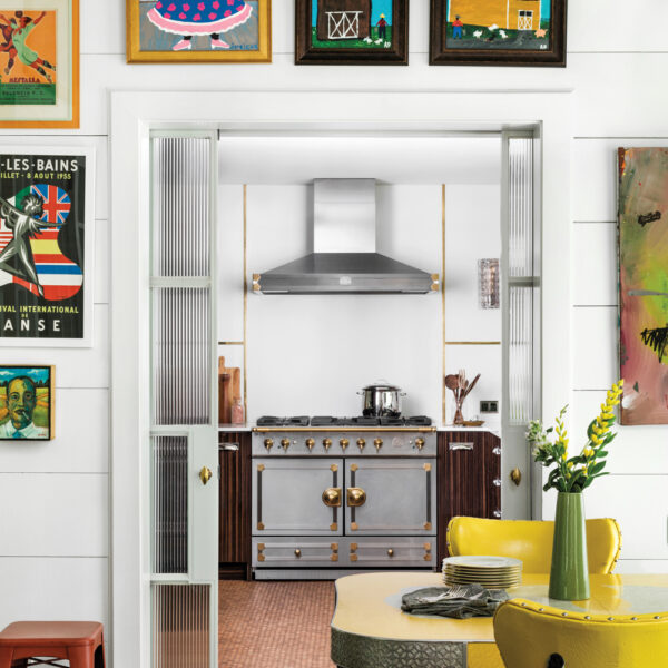 Pick Up On The Color Cues In This Fun Atlanta Kitchen