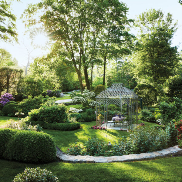 Behind The Dreamy Connecticut Garden 35 Years In the Making