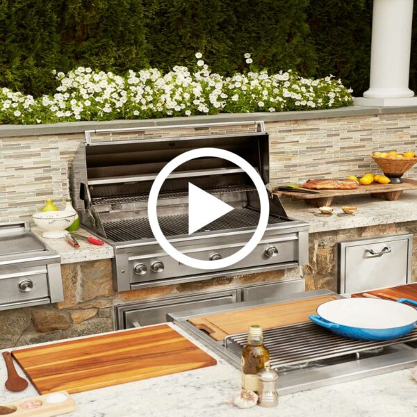 What Does Customization Mean For The Outdoor Kitchen?