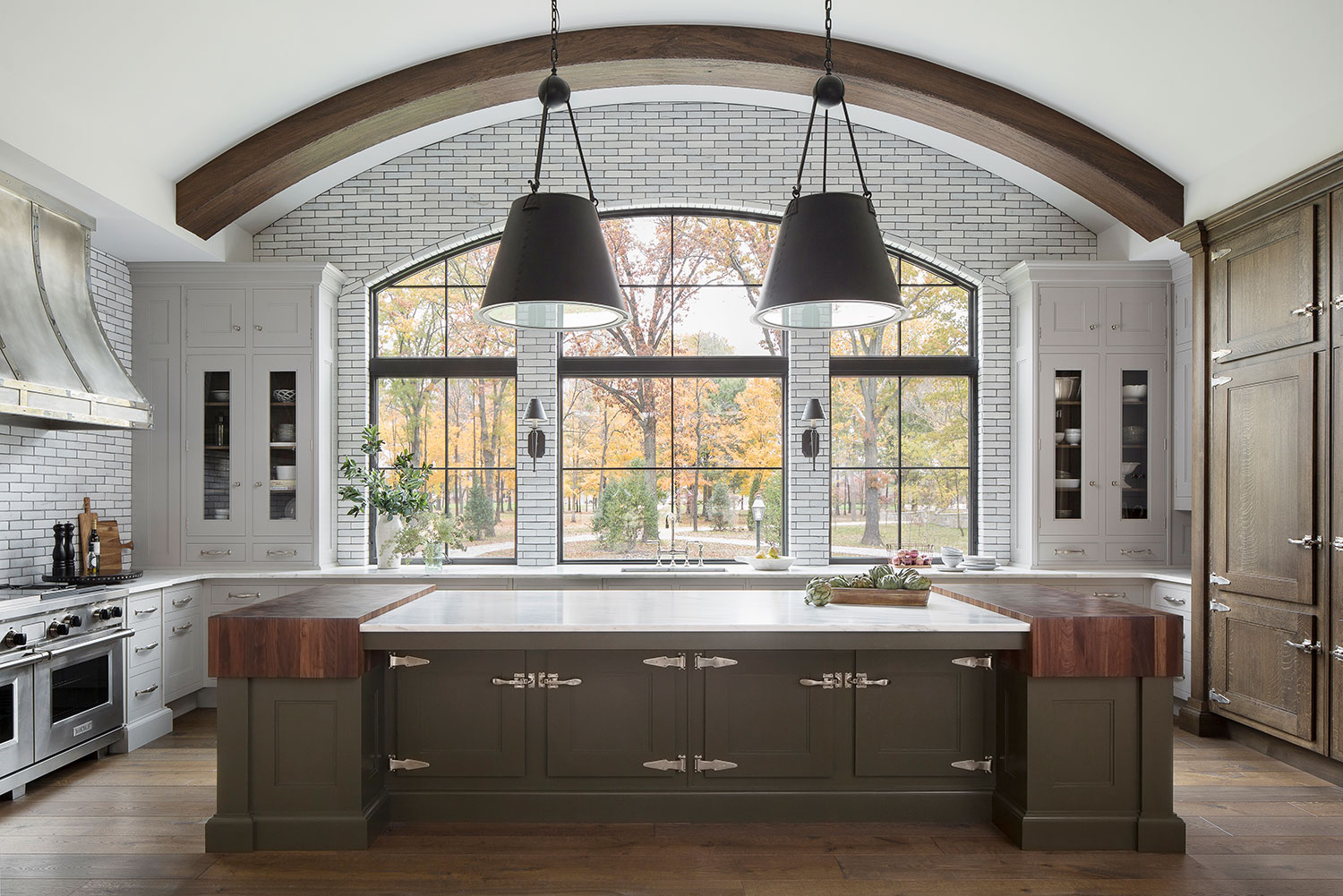 20 Kitchen Designs Designers Can't Get Enough Of