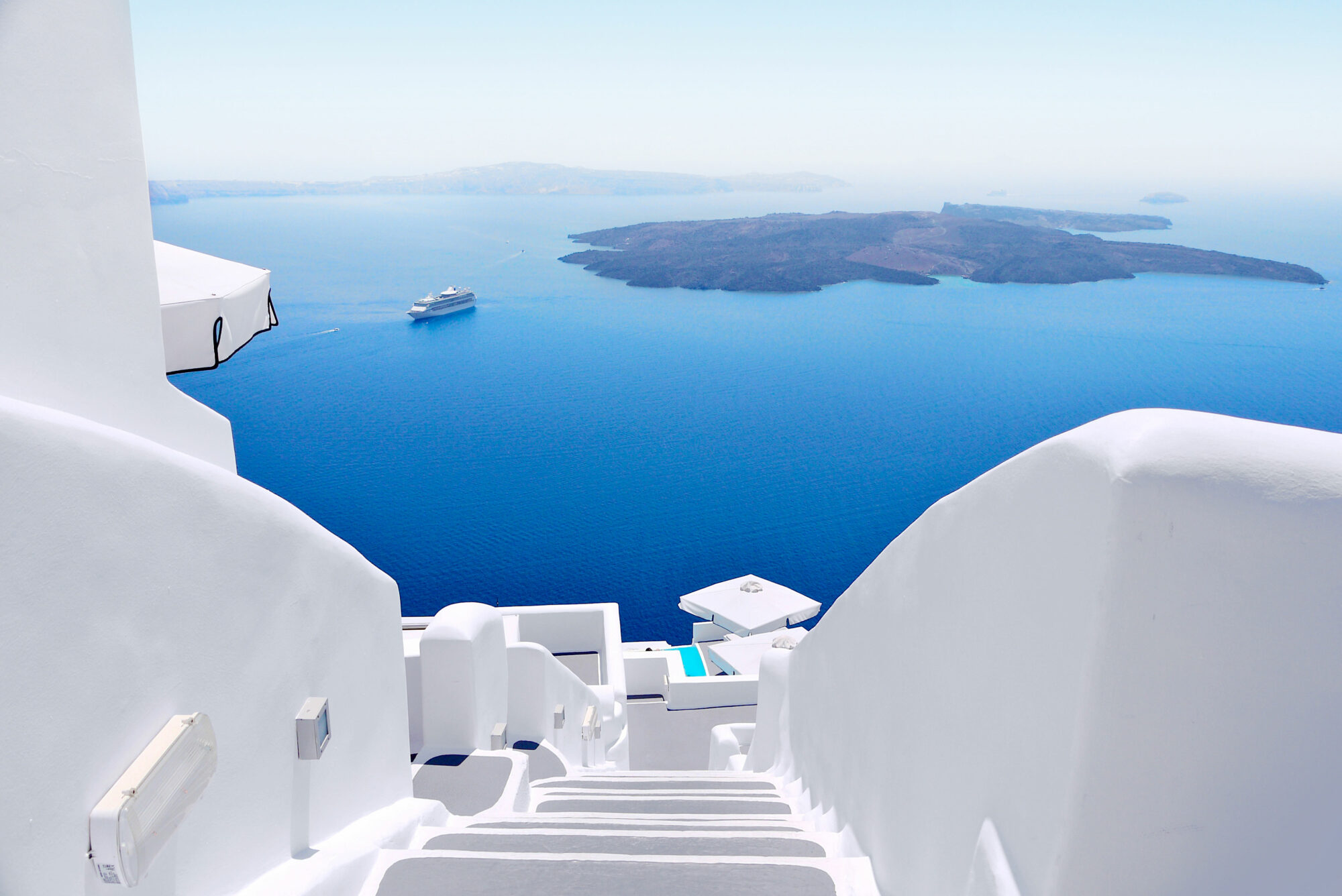 revenge travel greek islands hotel