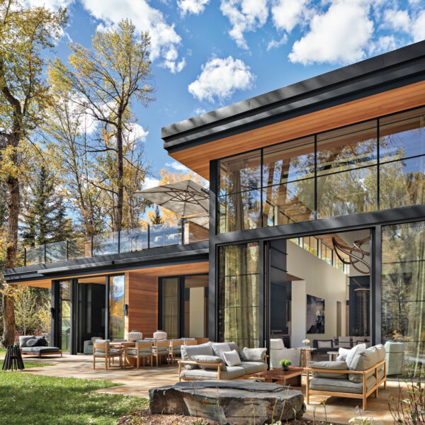 This Cozy Aspen Home Redefines The Idea Of ‘Forest Bathing’