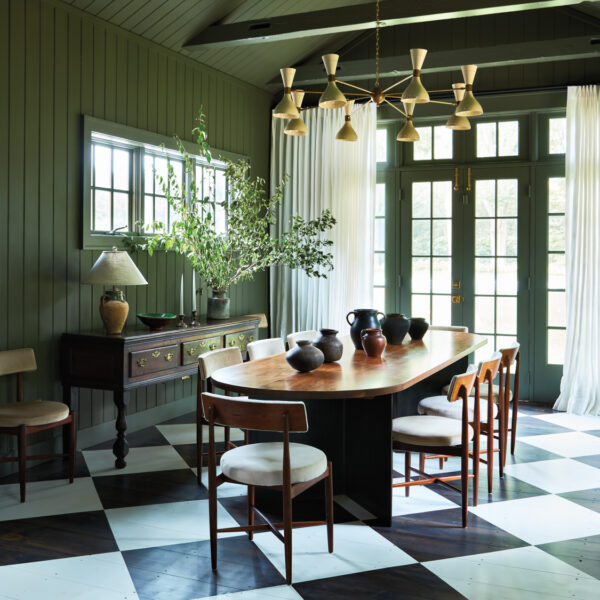 18 English-Inspired Rooms That Embody Elegance And Warmth