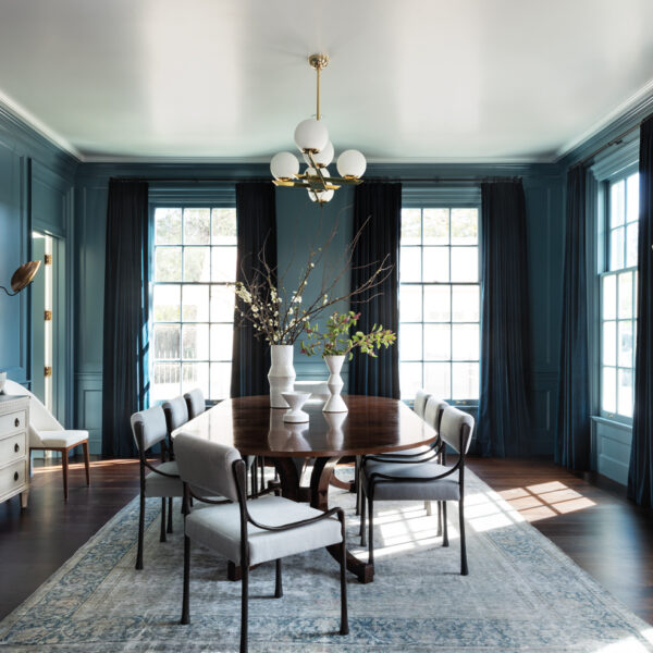 Inside A Bay Area Home That Blends Classic And Contemporary Contemporary Blue Gray Dining Room With Chandelier
