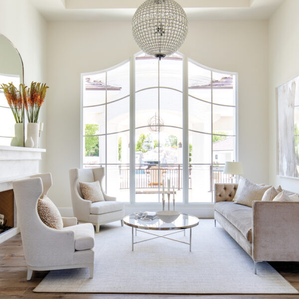 A Little Bit Of Glitz Goes A Long Way In A Transitional Arizona Home