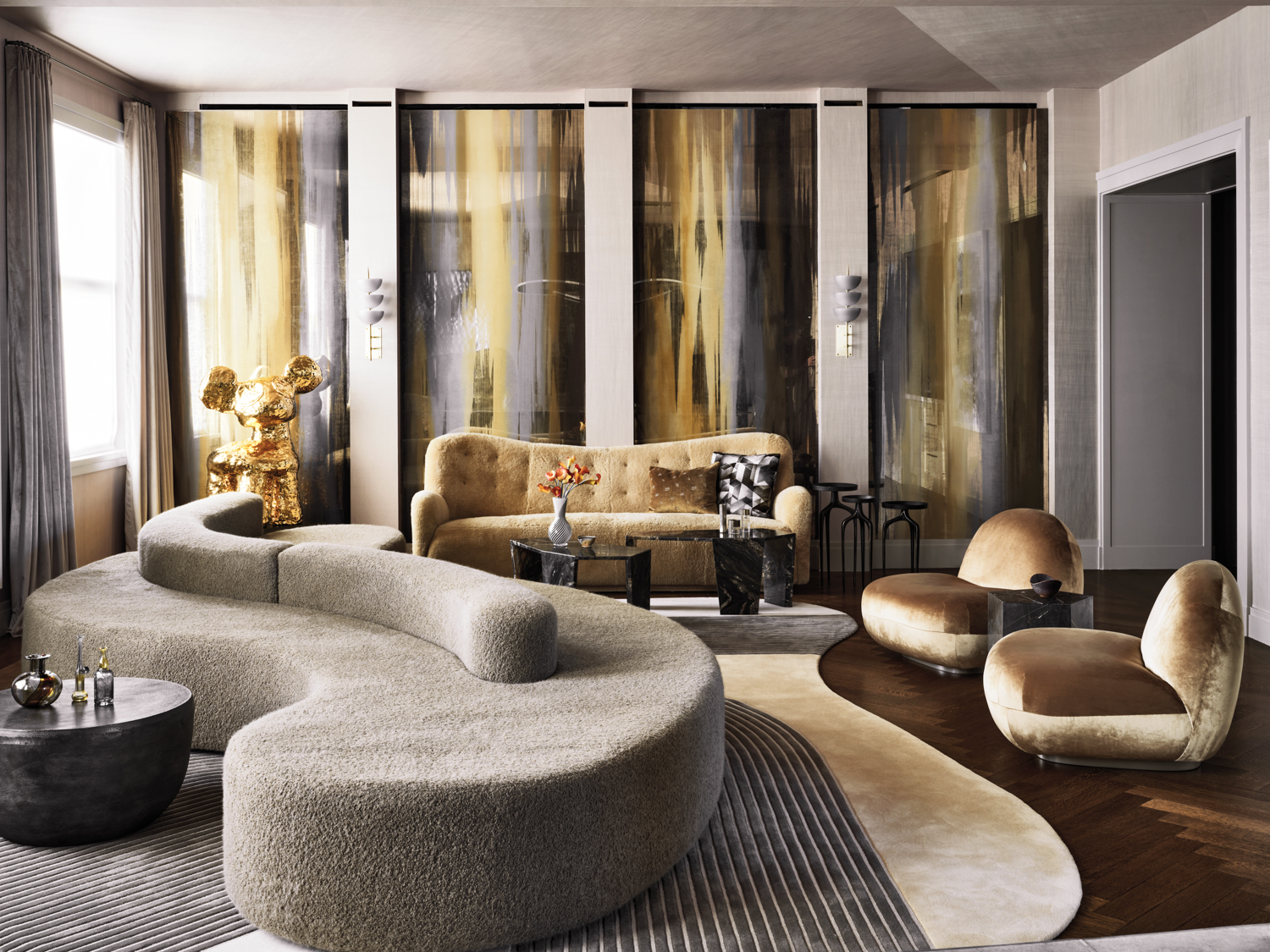 Gotham Glamour: The Sultry Penthouse With An Unmatched Style Factor