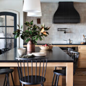 Design A Functional And Soiree-Ready Kitchen With These Pro Tips