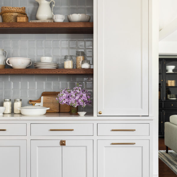Soft Neutrals And Natural Light Give A Zen Vibe To This Kitchen