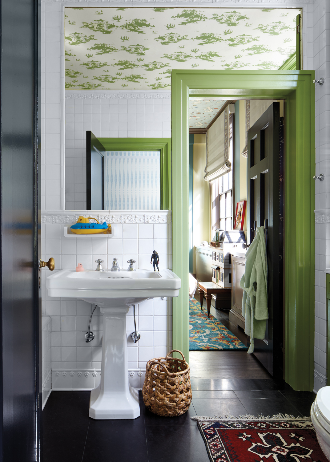 kids bathroom green toile wallpaper