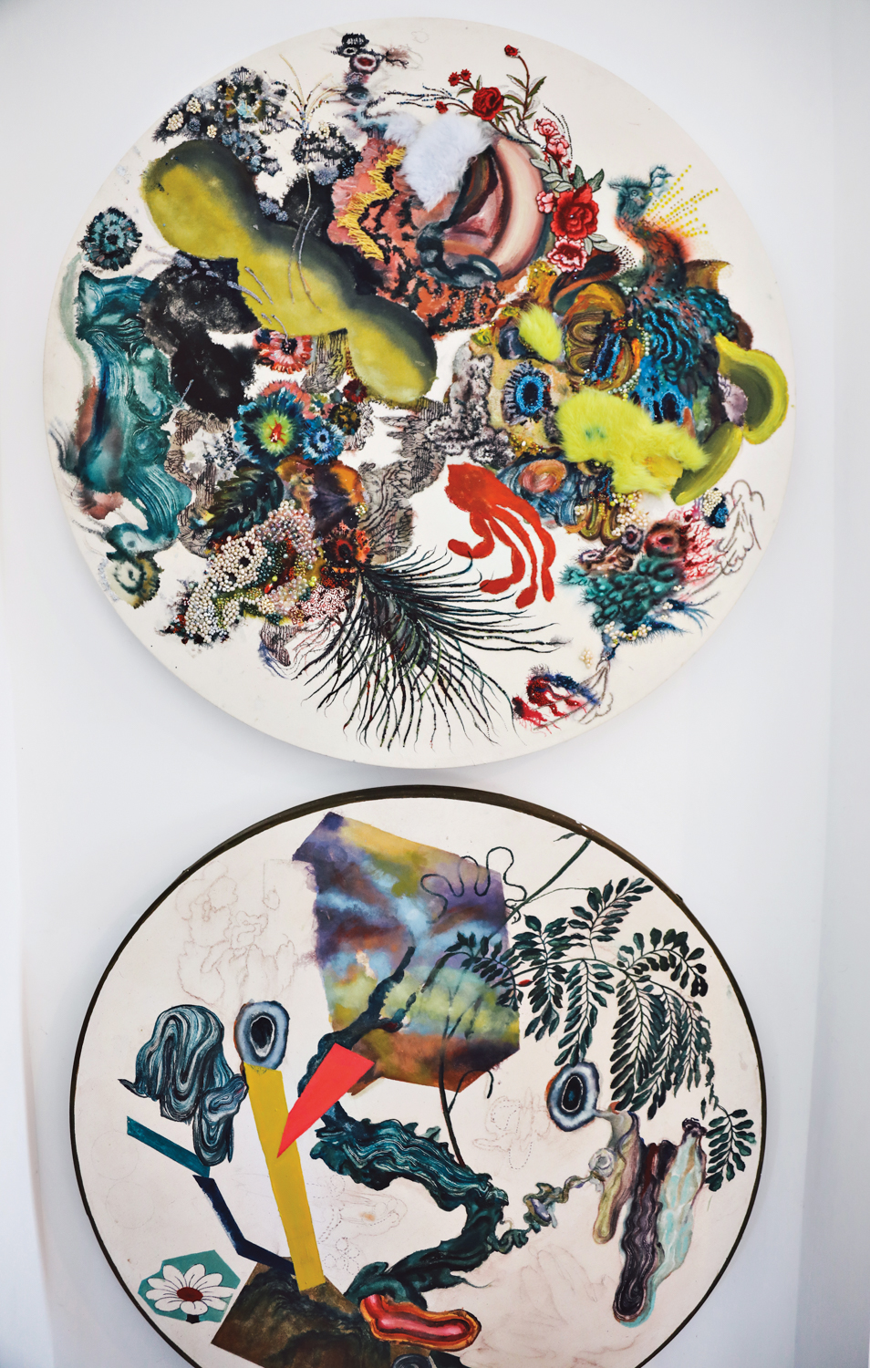 Two artworks by Ken Gun Min on ceramic plate.