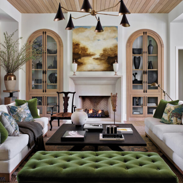 Crisp Strokes Of Green Make This Nashville Home Picture Perfect