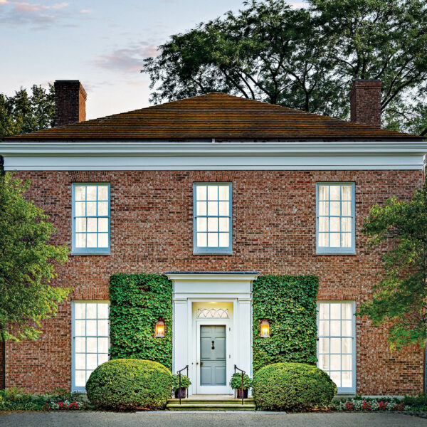 Check Out This Year’s Lake Forest Showhouse & Gardens