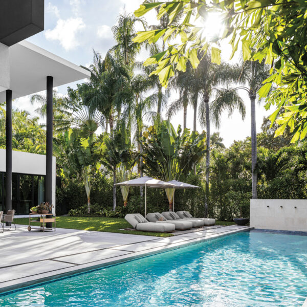 How Midcentury California Homes Inspire A Coconut Grove Abode