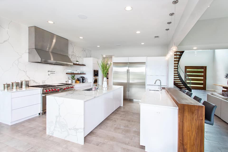 white modern kitchen, Home Interior Design, interior designer, cascade stone island