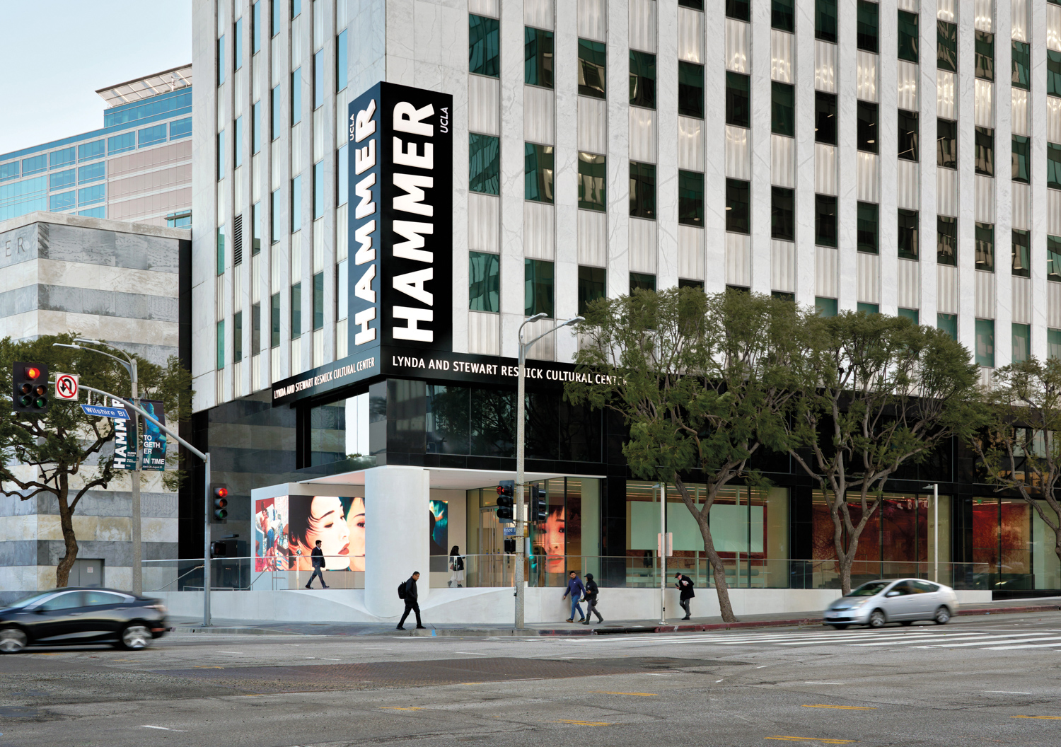 The renovated facade of the Hammer Museum at the corner of two boulevards