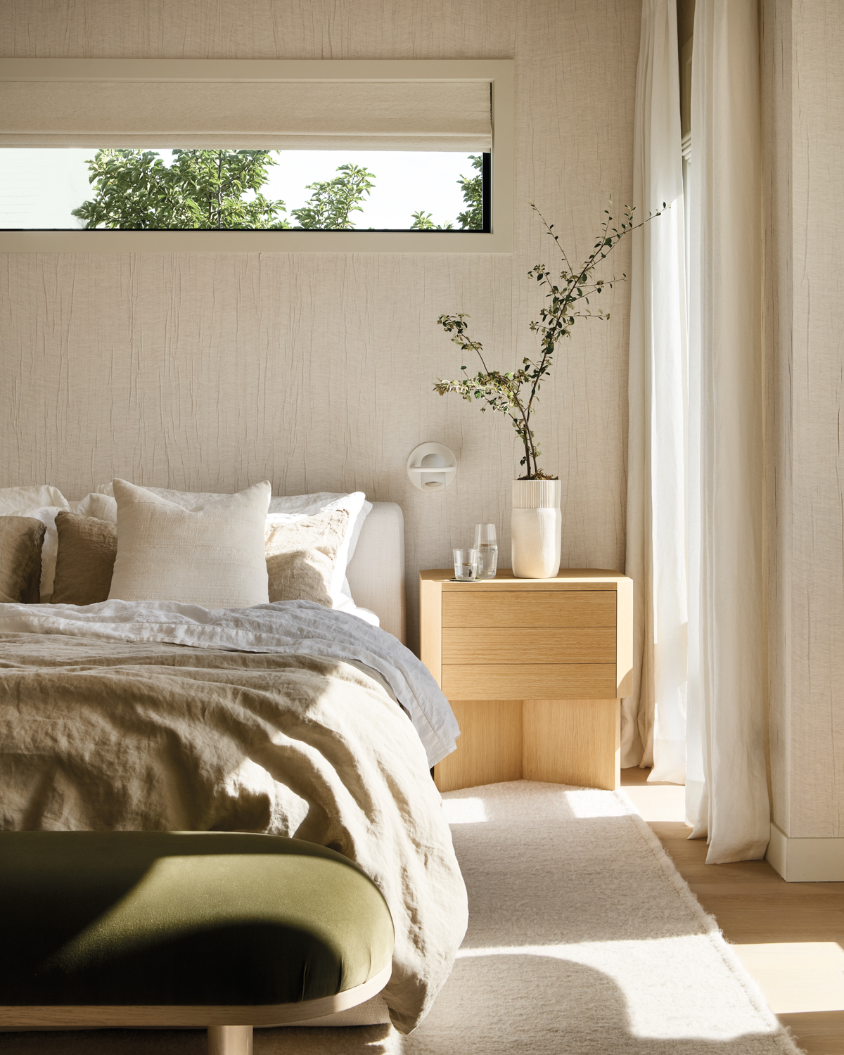 Bedroom in shades of ivory...