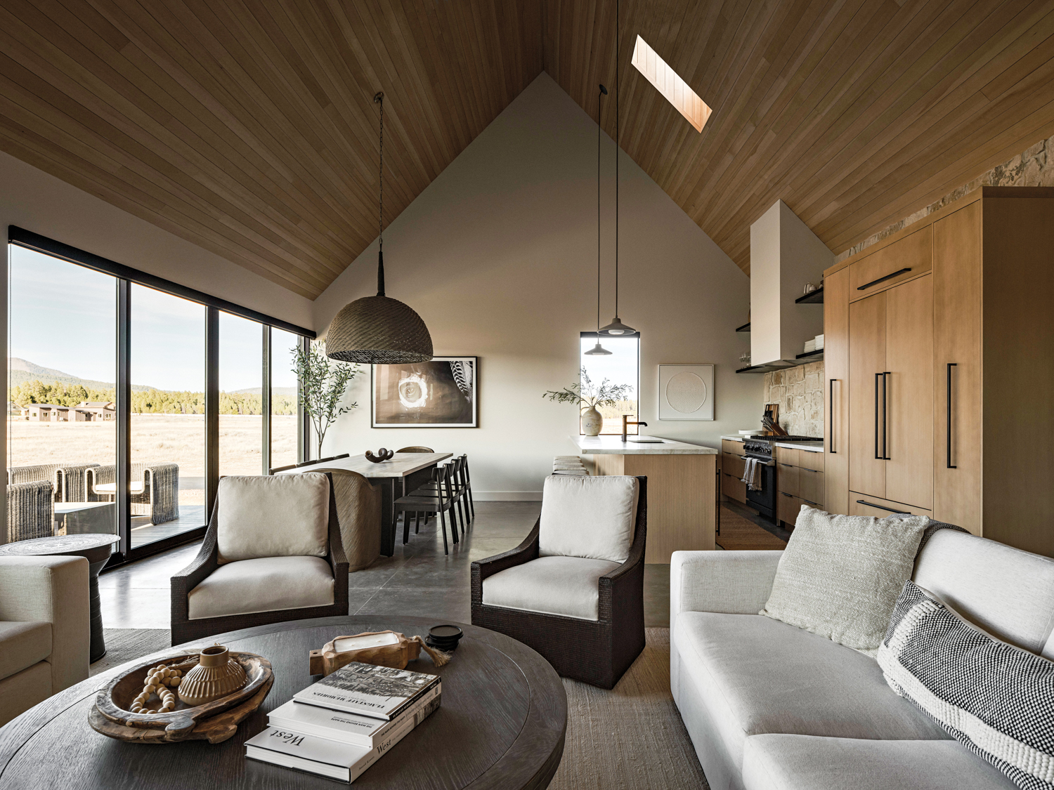Luxe Gold List 2024 Studio V Interior Architecture + Design