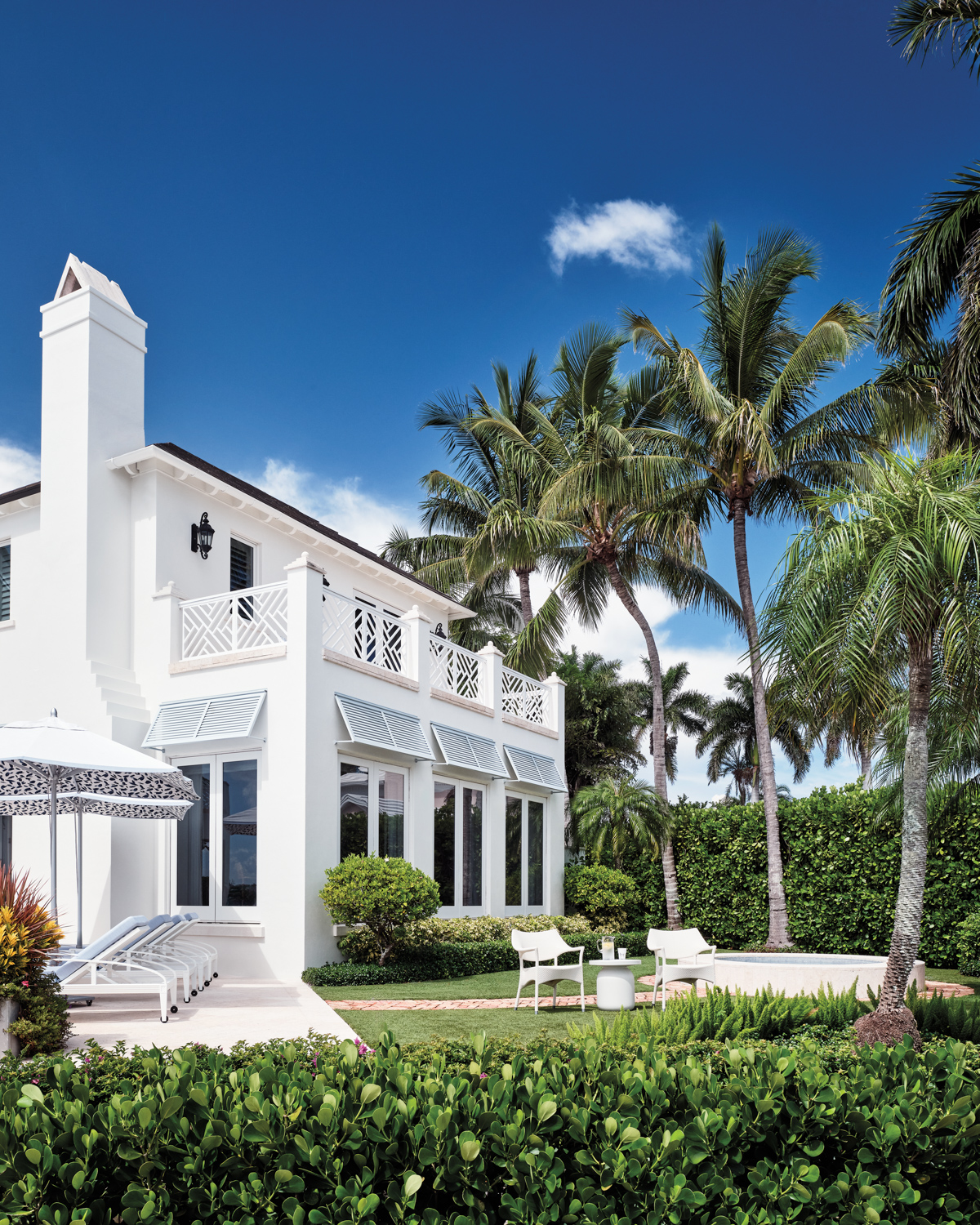 This Coastal-Style Florida Home Is A Sweet Vacation Retreat