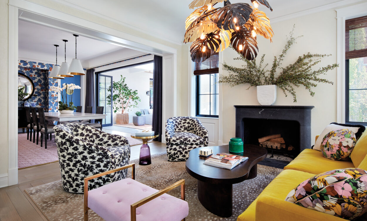 This Historic Chicago Home Receives A Fresh And Fun Update