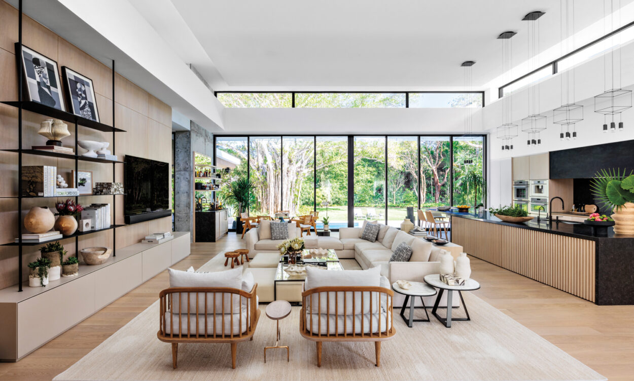 A Modern Miami Home Integrates With Its Subtropical Environs