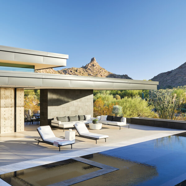 Peek Inside This Dramatic Modernist Home In The Arizona Desert