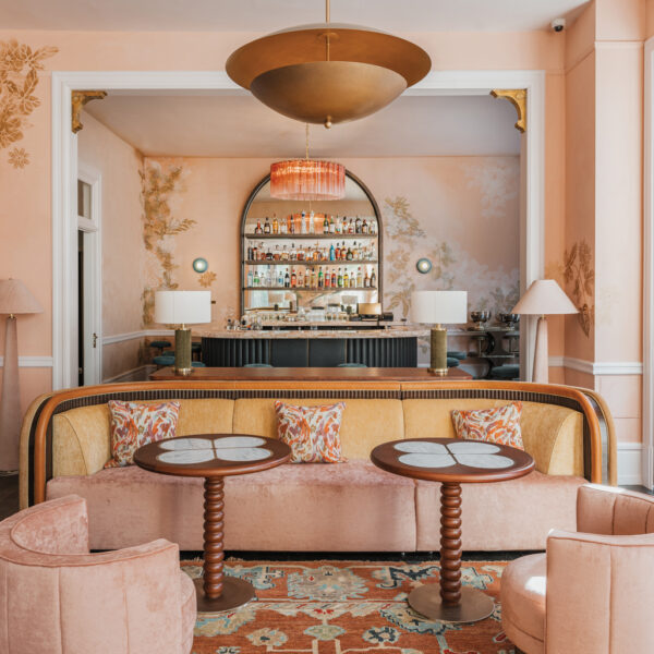 Victorian Meets Modern At This New Luxury Savannah Hotel