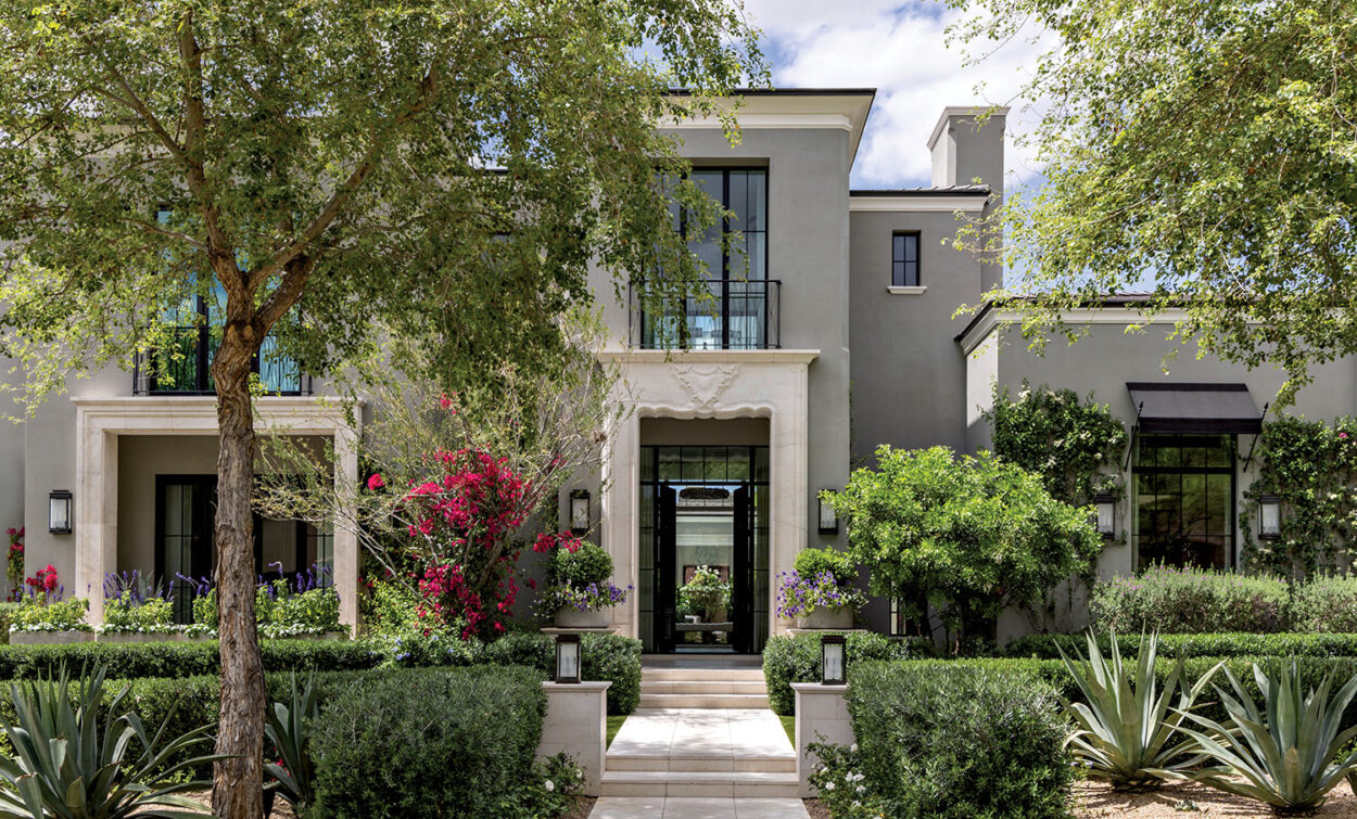 Discover The Details Inside An Art-Filled Scottsdale Abode