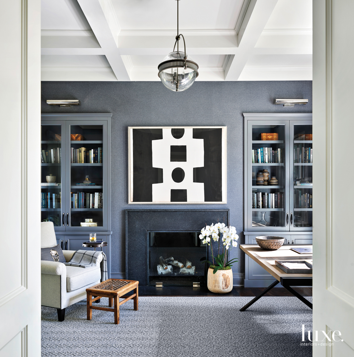 office with gray flannel wallcovering