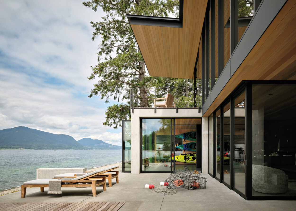 How Architect Les Eerkes Designed A Hood Canal Retreat Around Nature