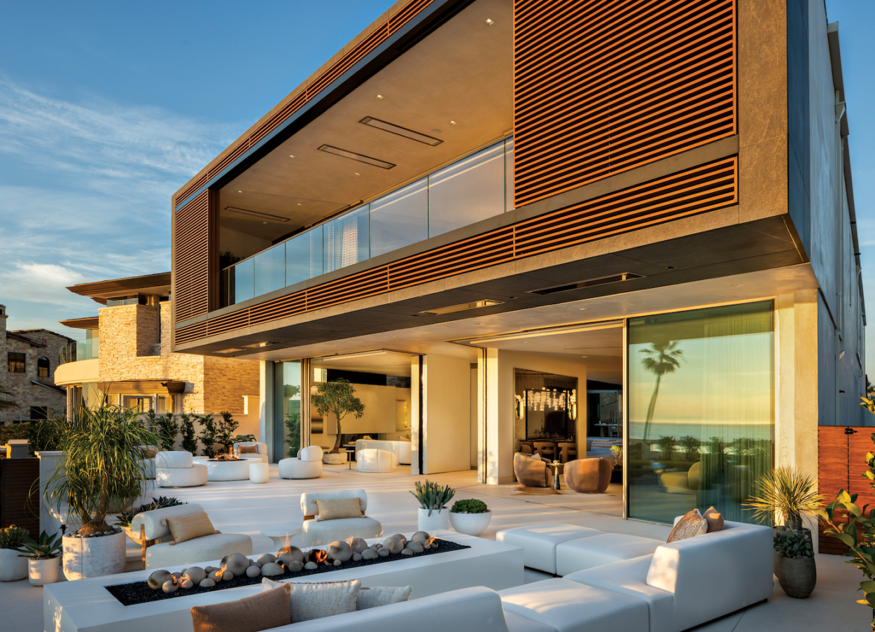 Step Inside The Point Of Inspiration, Where Modernity And Coastal Splendor Meet