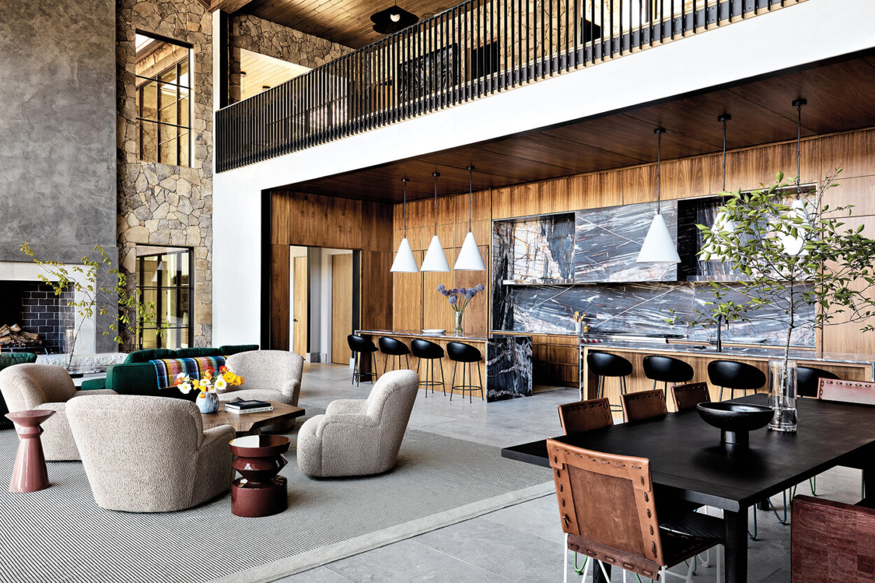 Comfort + Sophistication Meet In This Georgia Mountain Home